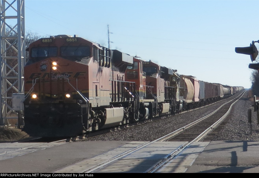 BNSF 6851 West